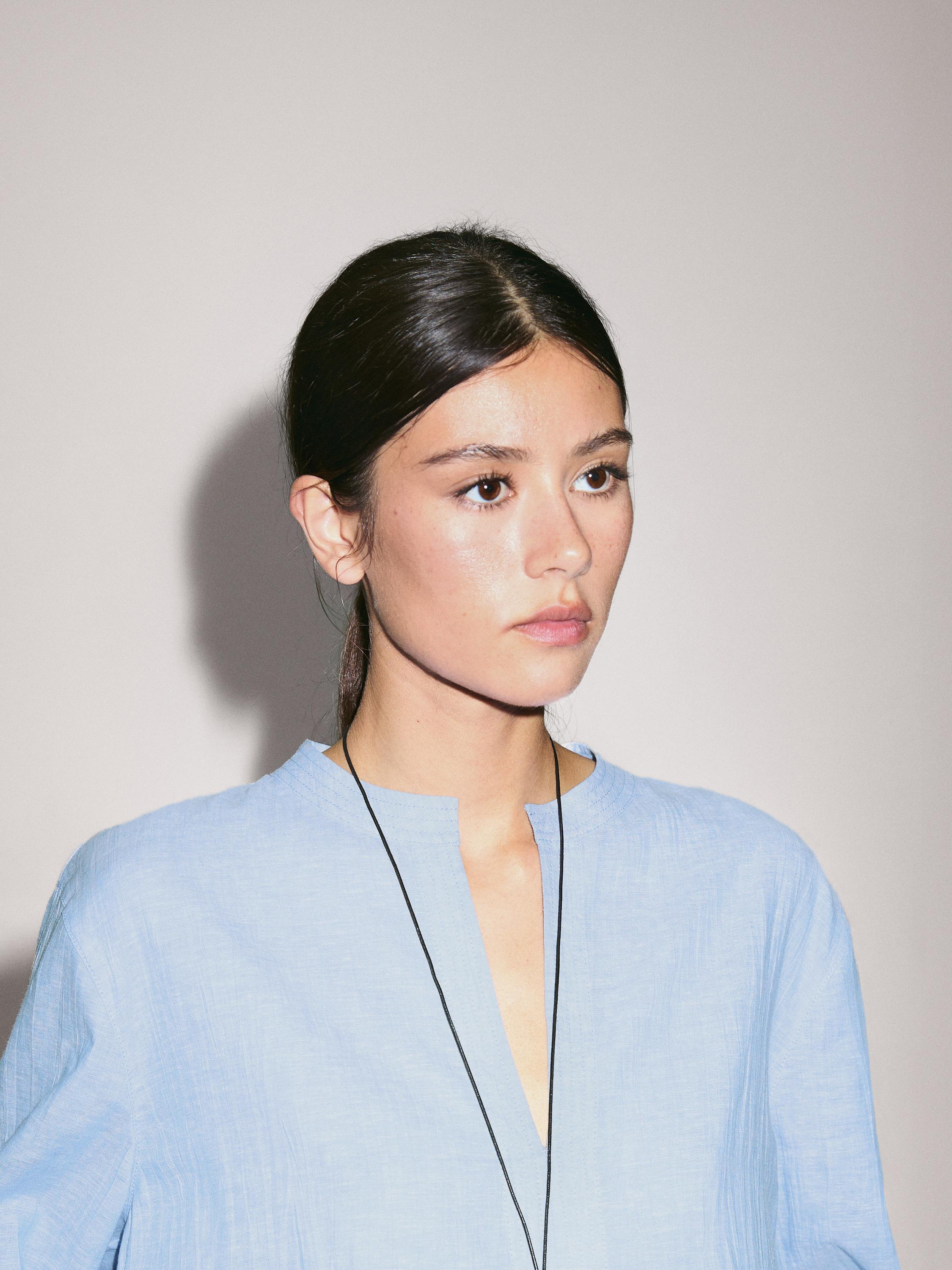 Linen blend blouse with seam details